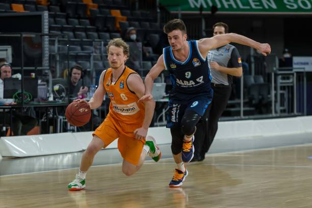 连续作战的 连续作战的