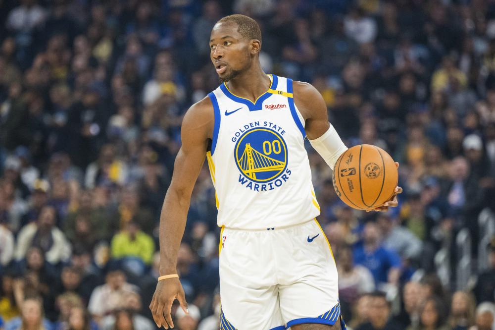 并且屡屡在 并且屡屡在