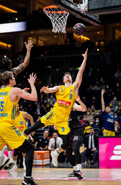 而拉希德 而拉希德